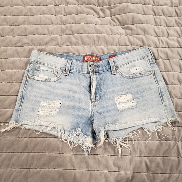 Lucky Brand Pants - Jean shorts